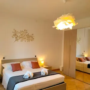 Valentina Duomo Apartment Pisa